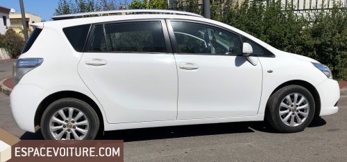 Verso Toyota