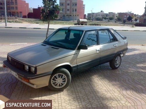 Renault R11 occasion à Kenitra, diesel prix 40 000 DHS Réf-KEA440