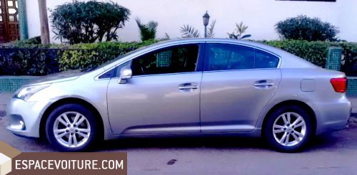 Avensis Toyota