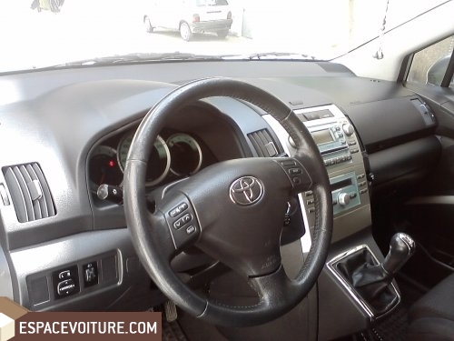 Verso Toyota