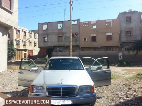 220 Mercedes-benz