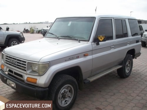 Land cruiser Toyota