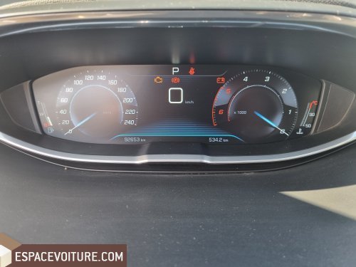 3008 Peugeot
