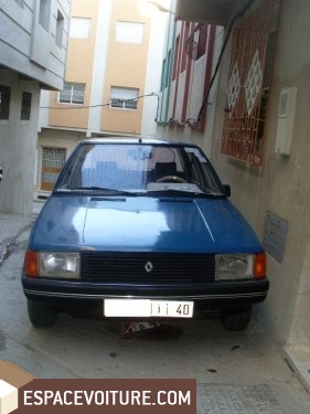 R9 Renault