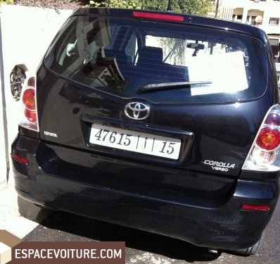 Corolla verso Toyota