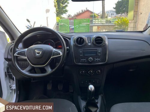 Logan Dacia