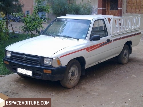 Hilux Toyota