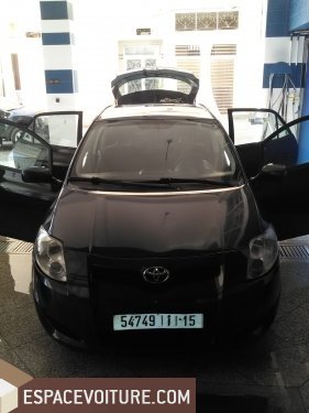 Auris Toyota