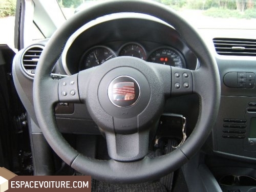 Leon Seat