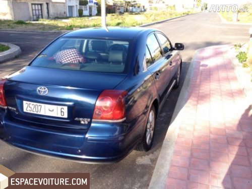 Avensis Toyota