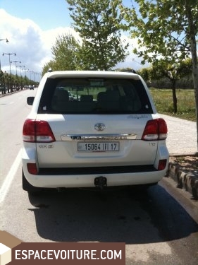 Land cruiser Toyota