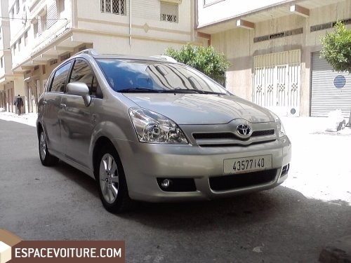 Verso Toyota