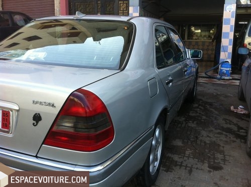 220 Mercedes-benz