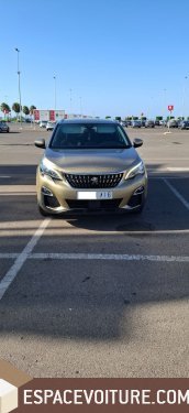 3008 Peugeot
