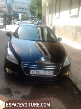 5008 Peugeot