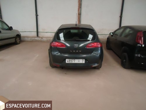 Leon Seat