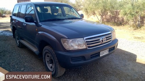 Land cruiser Toyota