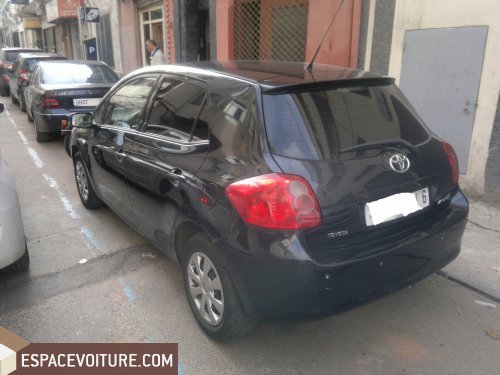 Auris Toyota