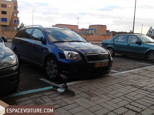 Avensis Toyota