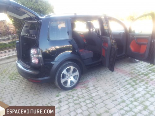 Touran Volkswagen