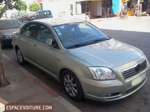 Avensis Toyota