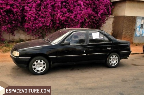 405 Peugeot