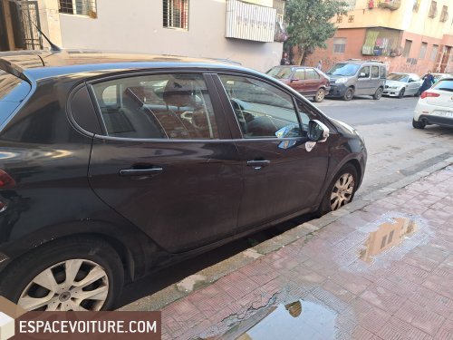 208 Peugeot