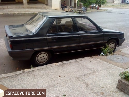 R9 Renault