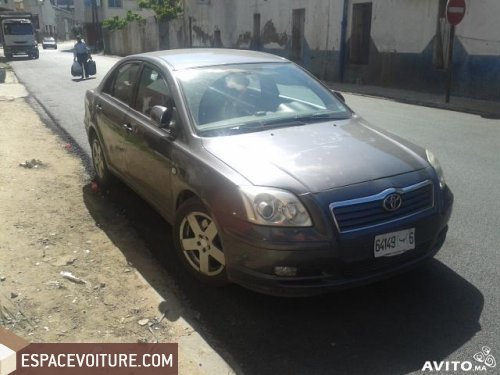 Avensis Toyota