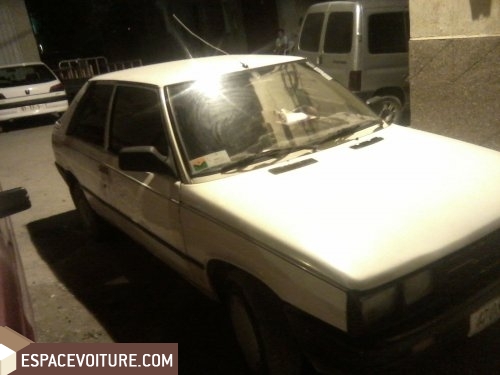 R11 Renault