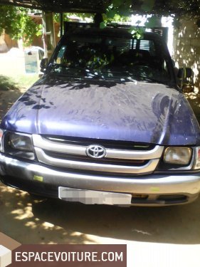 Hilux Toyota