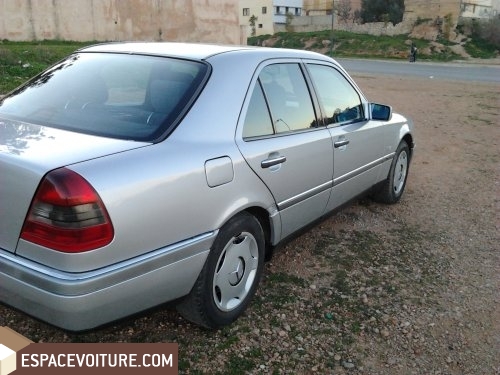220 Mercedes-benz