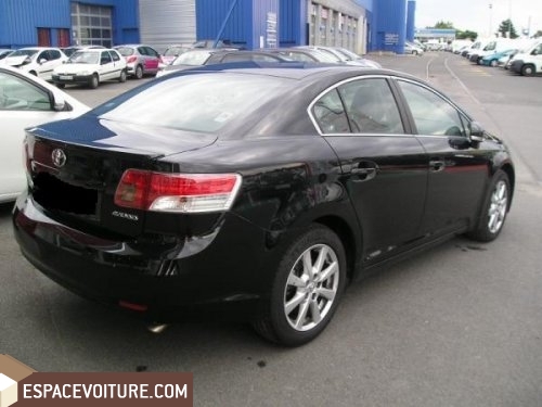 Avensis Toyota