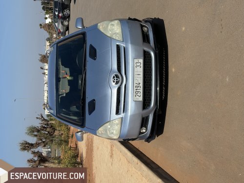 Corolla verso Toyota