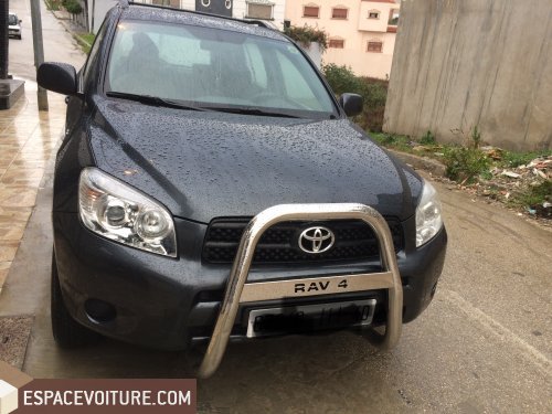 Rav 4 Toyota