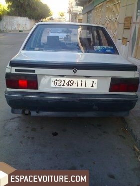 R9 Renault