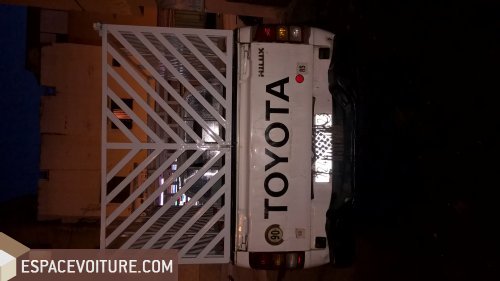 Hilux Toyota