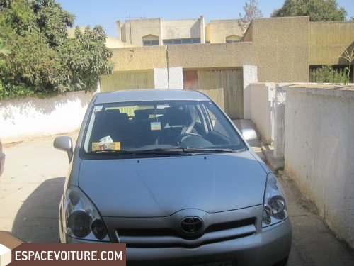Corolla verso Toyota