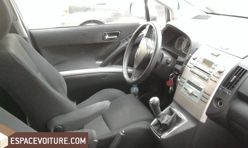Corolla verso Toyota