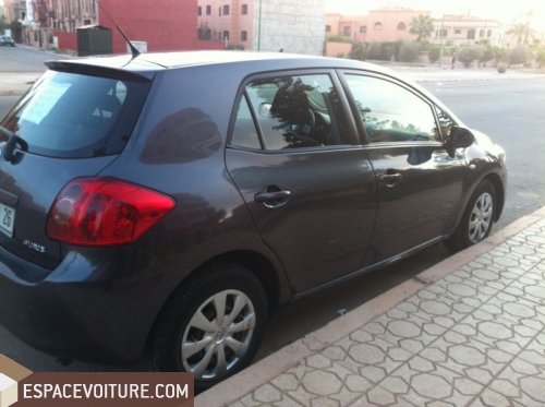Auris Toyota