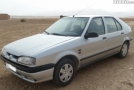 Renault R19