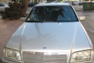 Mercedes-benz 220