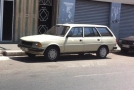 Peugeot 305
