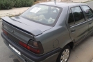 Renault R19