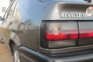 Renault R19