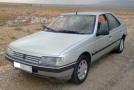 Peugeot 405
