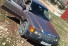 Mercedes-benz 190