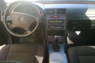 Mercedes-benz 220
