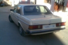 Mercedes-benz 240