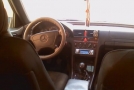 Mercedes-benz 220